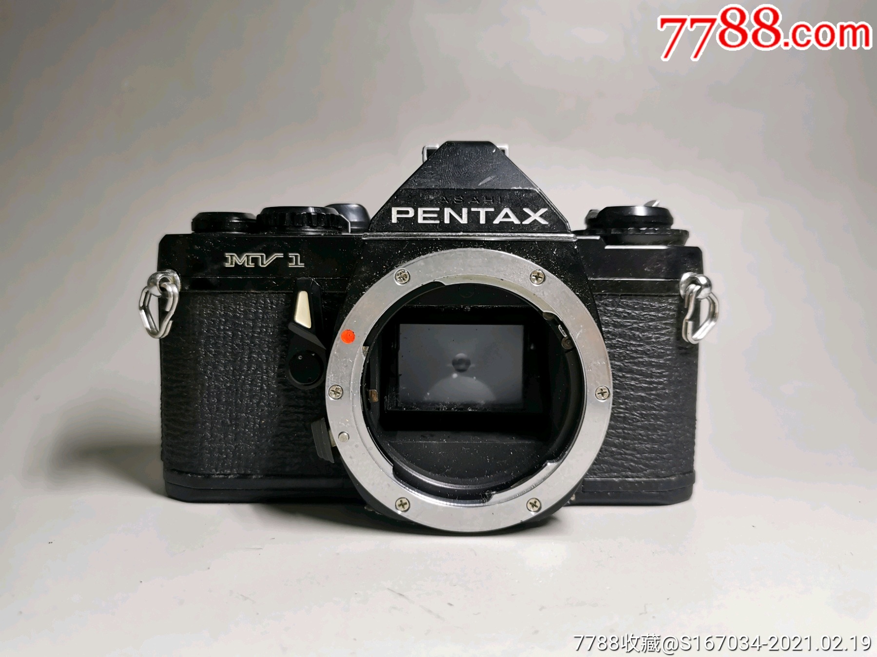 宾得pentaxmv1胶卷相机成色好,没有磕碰,取景窗干净