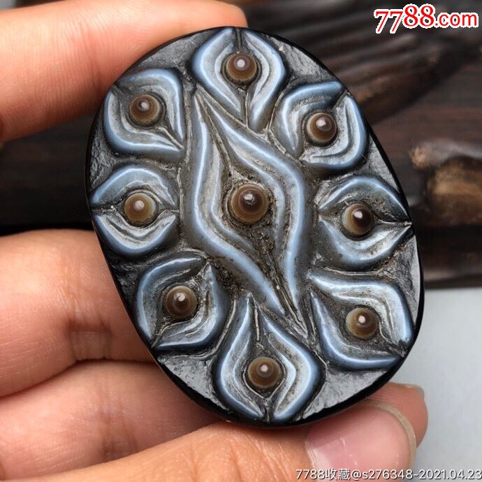 藏传莲花九眼天珠