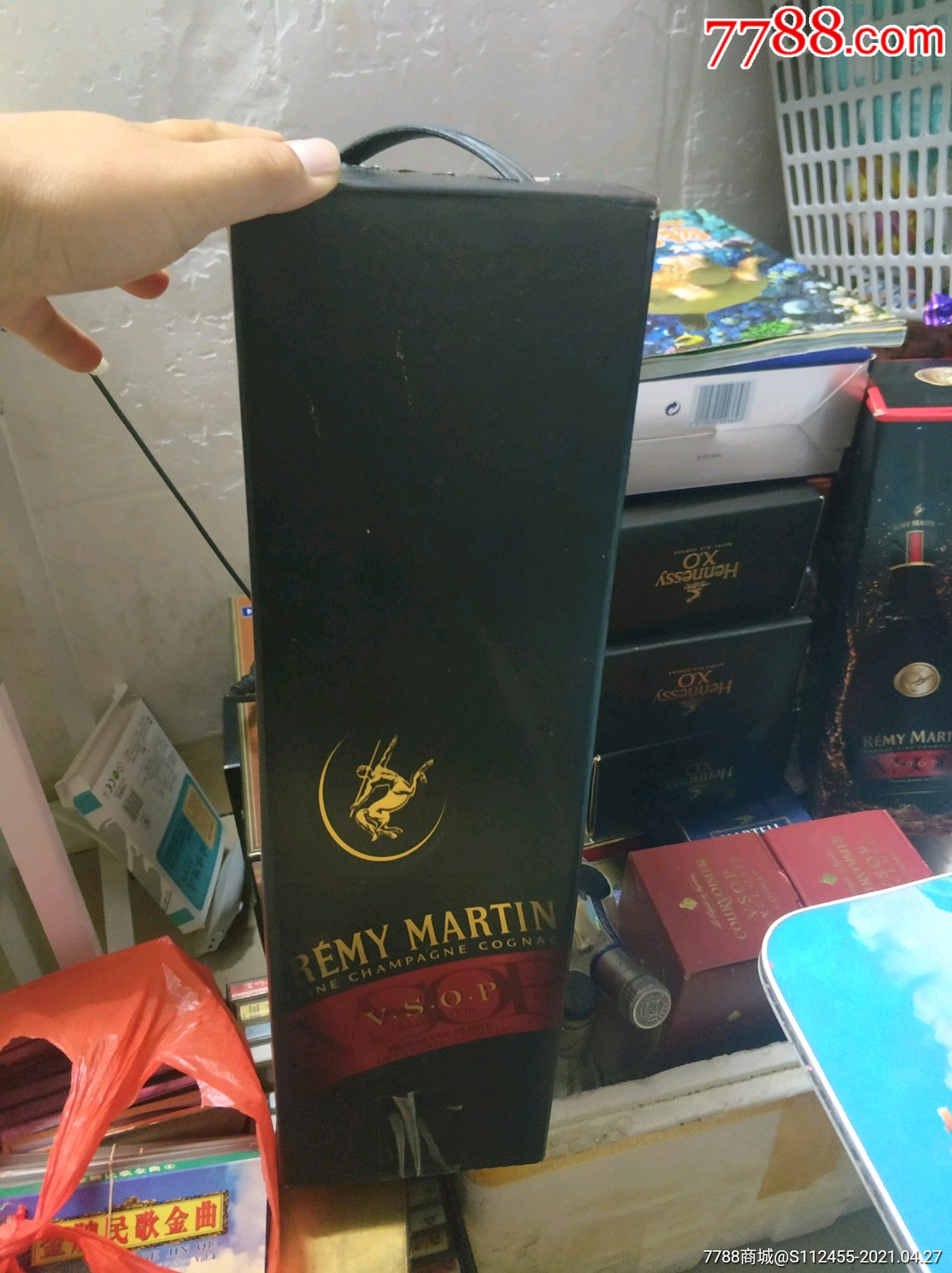 人头马vsop《6斤装》酒瓶,装饰摆件,做景墙好
