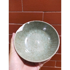 元代,龙泉窑划花冰裂纹碗