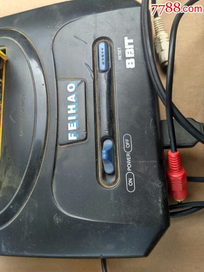 转老式插卡电视游戏机一台-PSP\/游戏机-7788