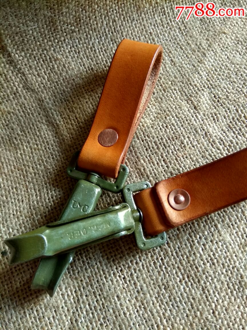 瑞士君用胡椒盐背包扣钥匙扣一对-价格:203.0000元-se54891486-其他铁器\/钢器-零售-7788收藏__中国收藏热线