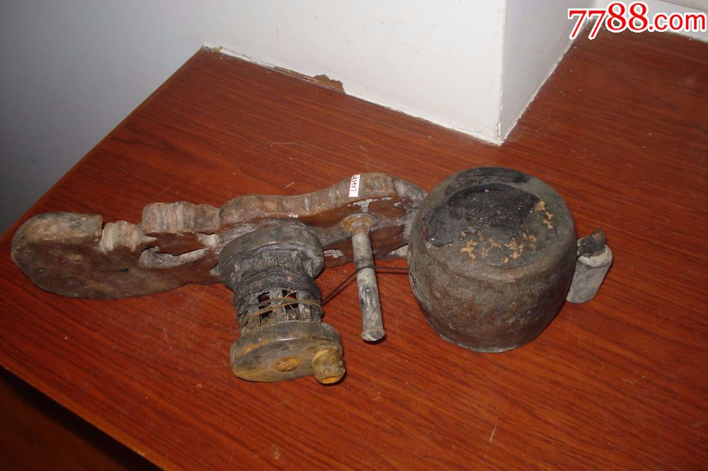 松鼠吃松果木工墨斗(A3957)_其他木制用品_养