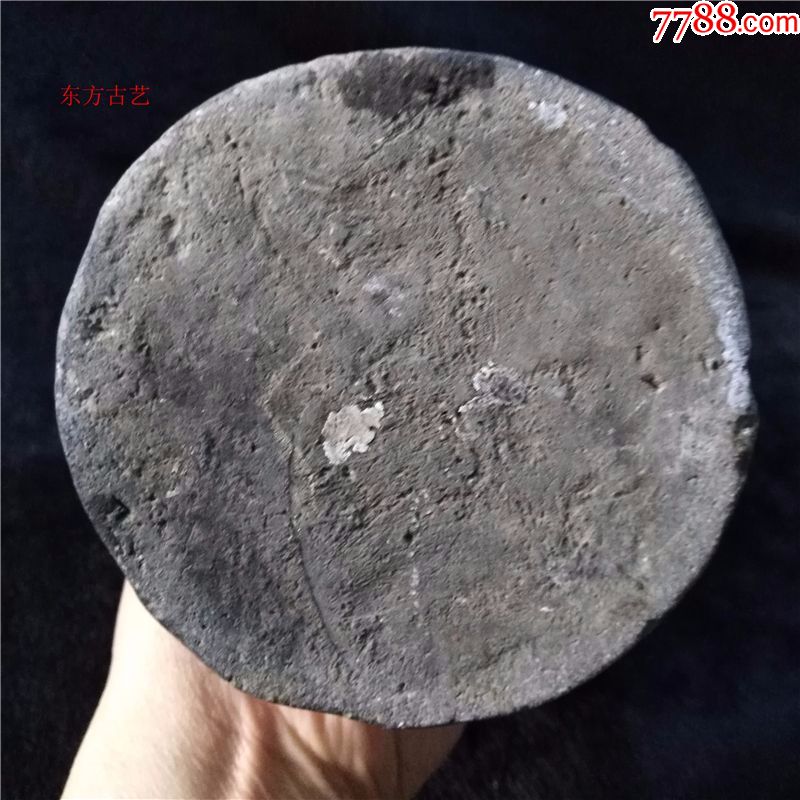 稀少特价完好民俗黑陶器刷银粉陶笔筒香筒雕刻