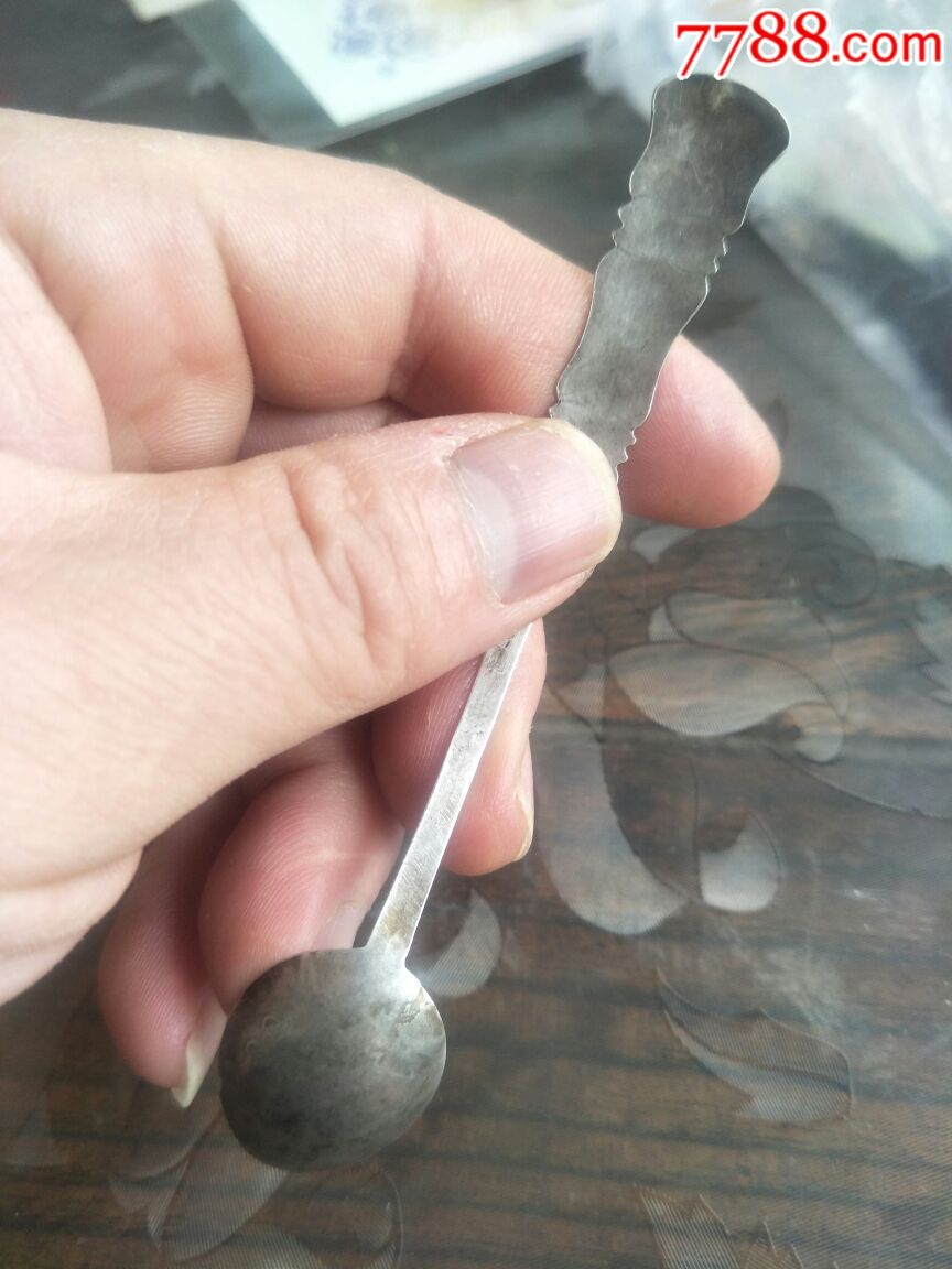 一只清代纯银勺子_价格240.