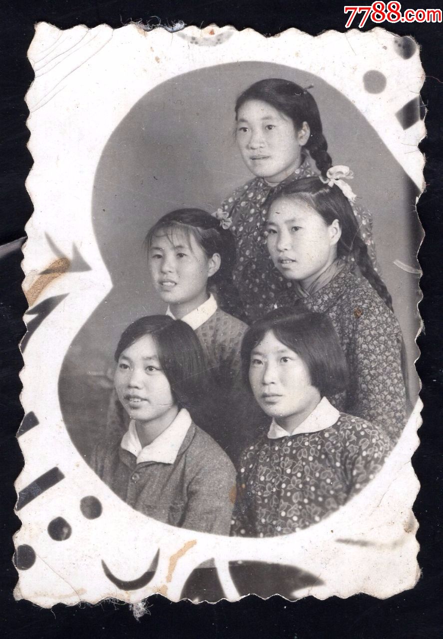 60年代大辫子美女老照片3张(尺寸约4*5.7厘米)