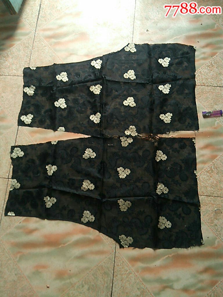 清代透明纱衣布料两块,带精美绣工!