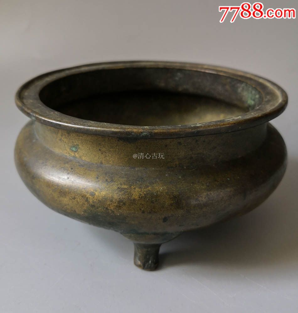 热销古董古玩老物件清代三象鼻足私家篆书款鬲式铜炉
