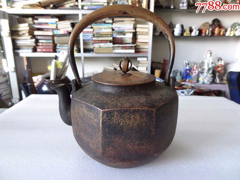 精品清代鎏金老铜制提梁壶茶壶铜器带名款
