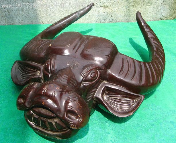 木雕红木(鸡翅木)牛头.重量5.65kg