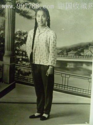 早期长辫子美女