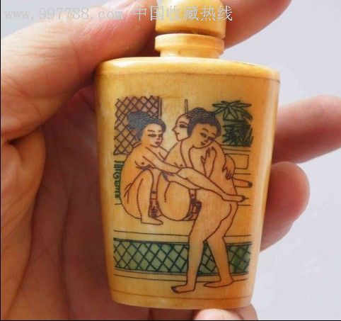 骨雕鼻烟壶