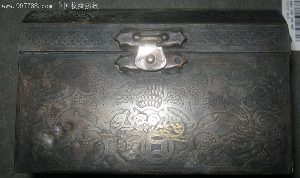 【大清乾隆十八年造】民间老首饰盒---木质包铜刻花