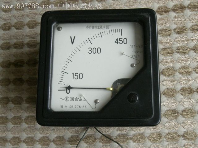 老式电压表