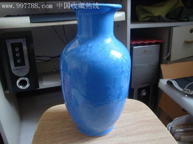 266mm蓝釉压冰暗花大肚花瓶一个,低拍了_蓝釉瓷_第2张