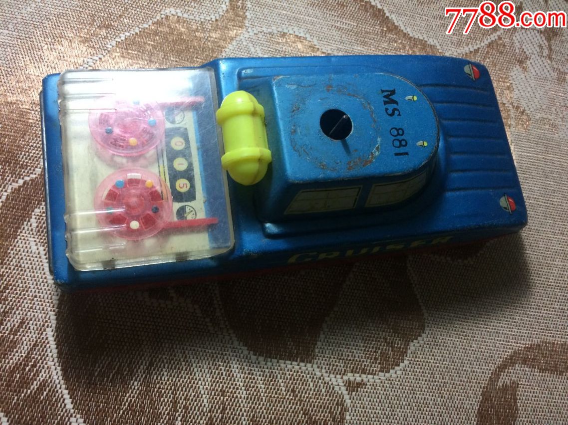 一个老式玩具
