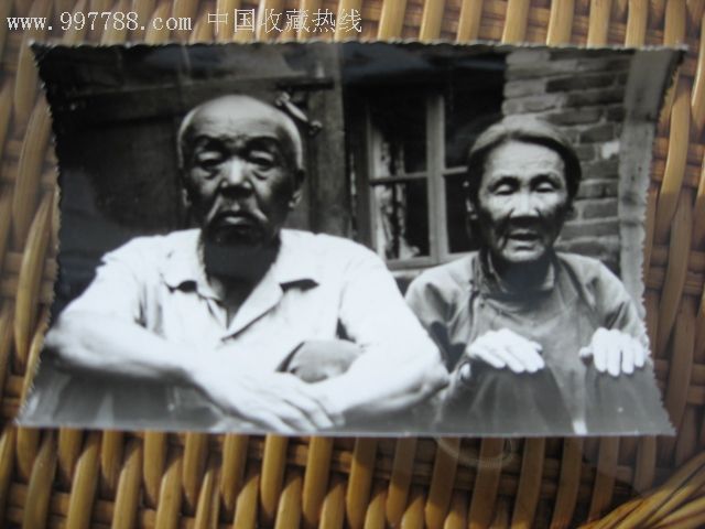 农民老夫妇