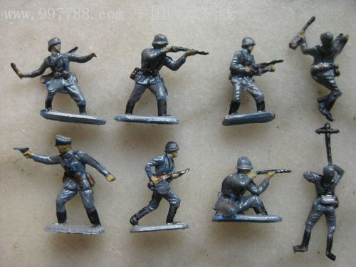 怀旧系列玩具兵人1:72小兵人经典战争场景绝版德国兵套装