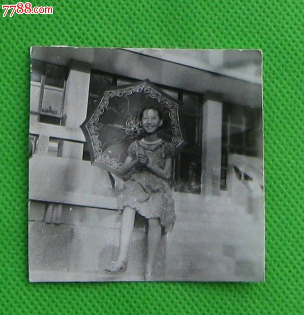 70年代-小女孩照片