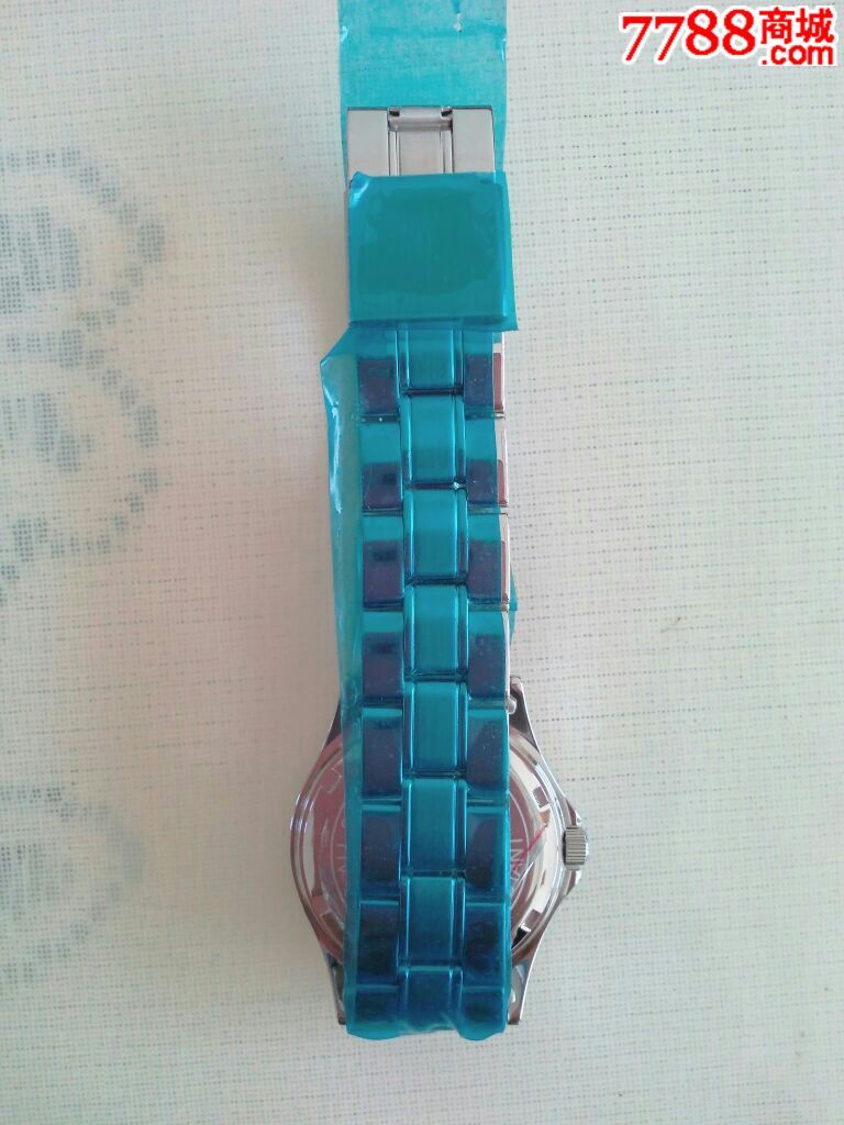 国产名牌依波手表一只【全新带包装,30米防水