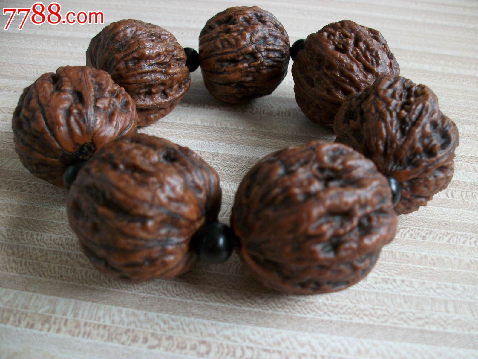 核桃手串仅女士可戴,朋友的东西代卖-价格:25元