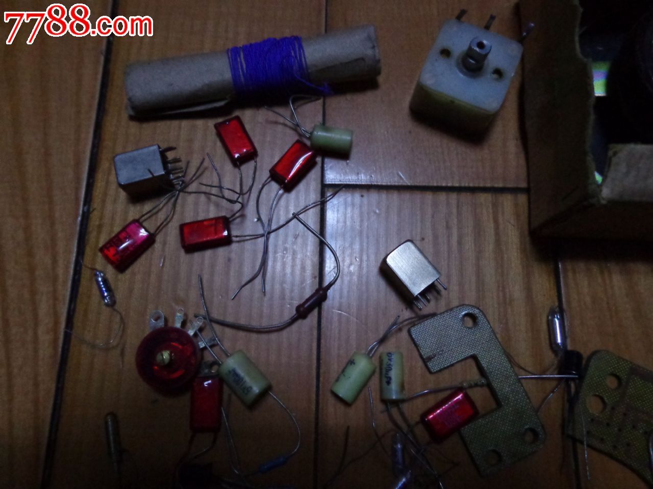 文革半导体元件,收音机,收音机配件,年代不详,家用收音机,台式,其他品牌,中国大陆,se27076211,零售,七七八八收音机收藏
