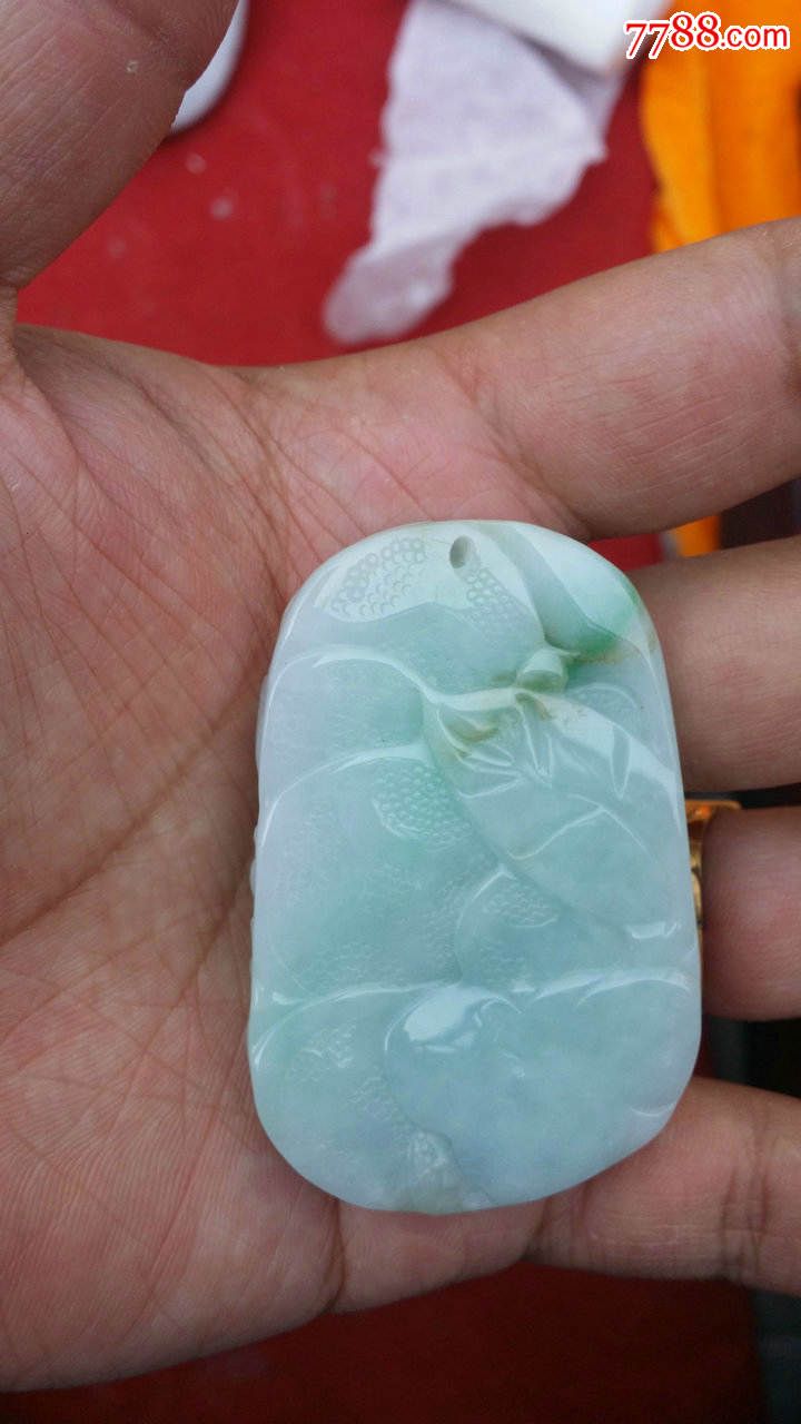 老坑冰糯种a货飘绿翡翠牌子挂件