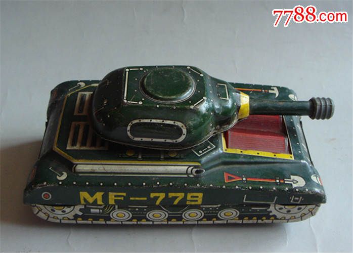 七八十年代铁皮玩具坦克