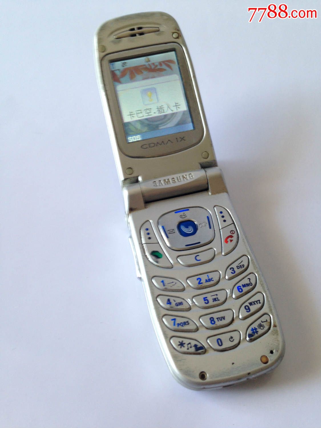 2001年手机是什么屏幕_三星a288上市时间_三星翻盖都有什么型号