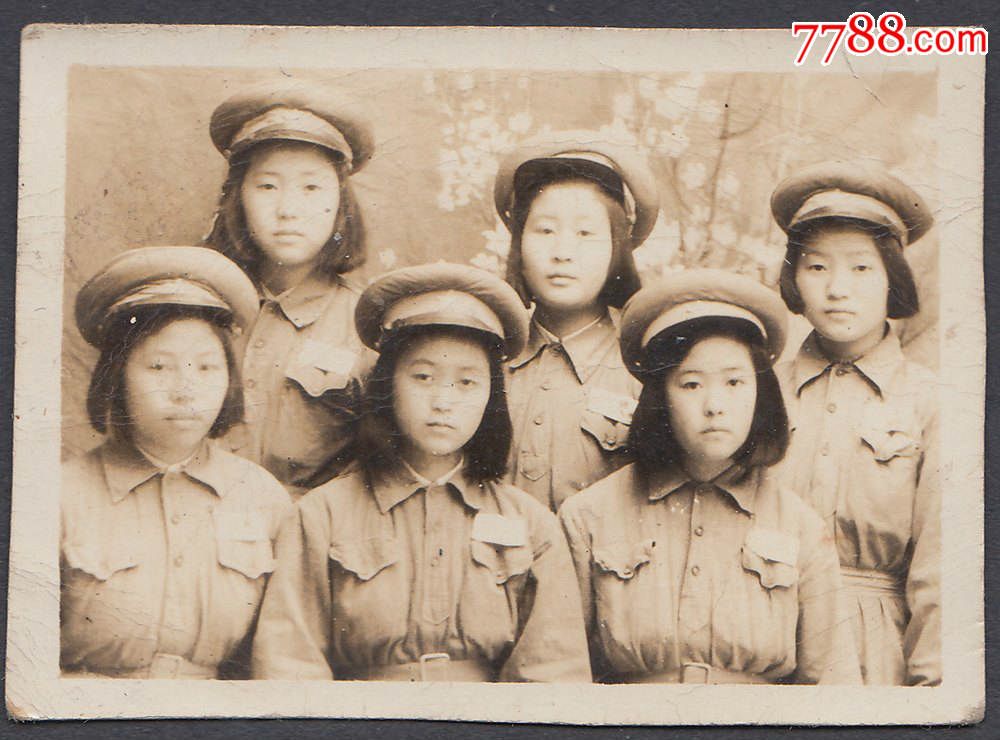 1950年漂亮女兵卫生兵-价格:25元-se31653050-老照片-零售-7788收藏