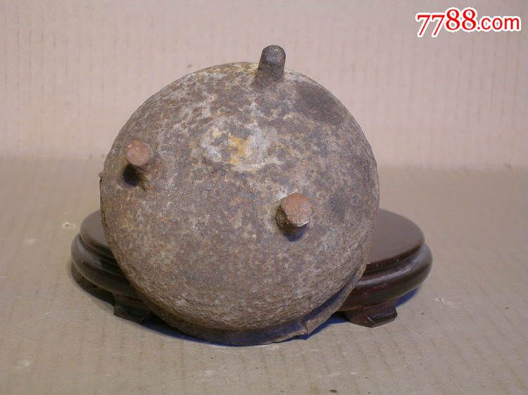 明代三足铁制香炉(古董古玩民俗老货怀旧收藏/宗教老铁器)