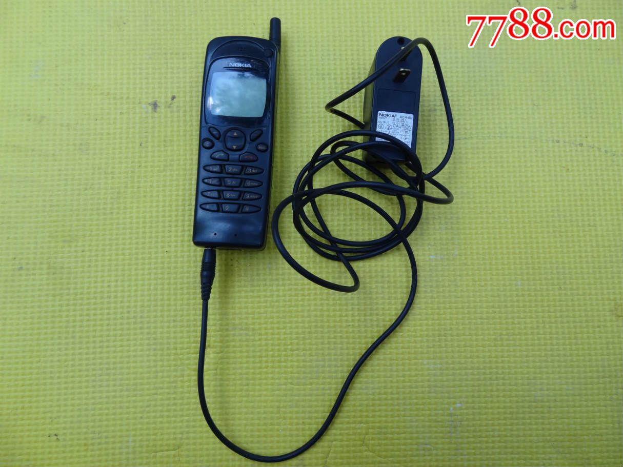 95年的诺基亚3810手机,其他收藏品,九十年代(