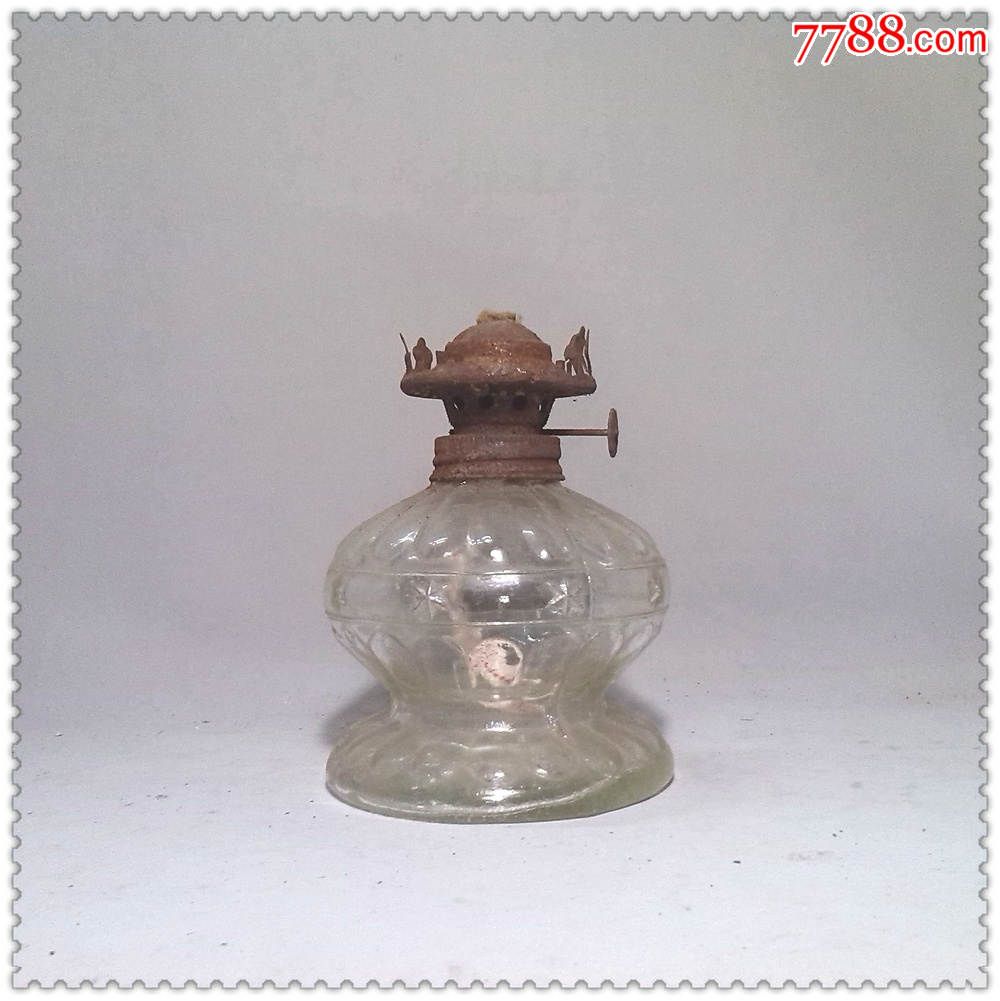 造型美观的民国香港制玻璃煤油灯-价格:188元