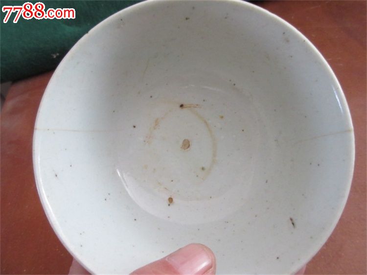 民国瓷器带底款豆青碗瓷碗老碗茶碗古瓷器古玩收藏历史记忆装饰品