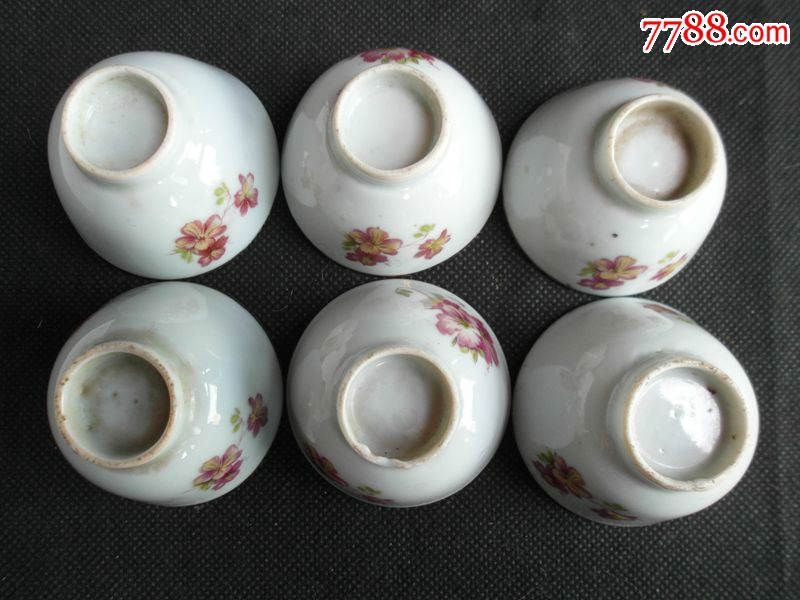 民国印花花卉纹小酒杯六只