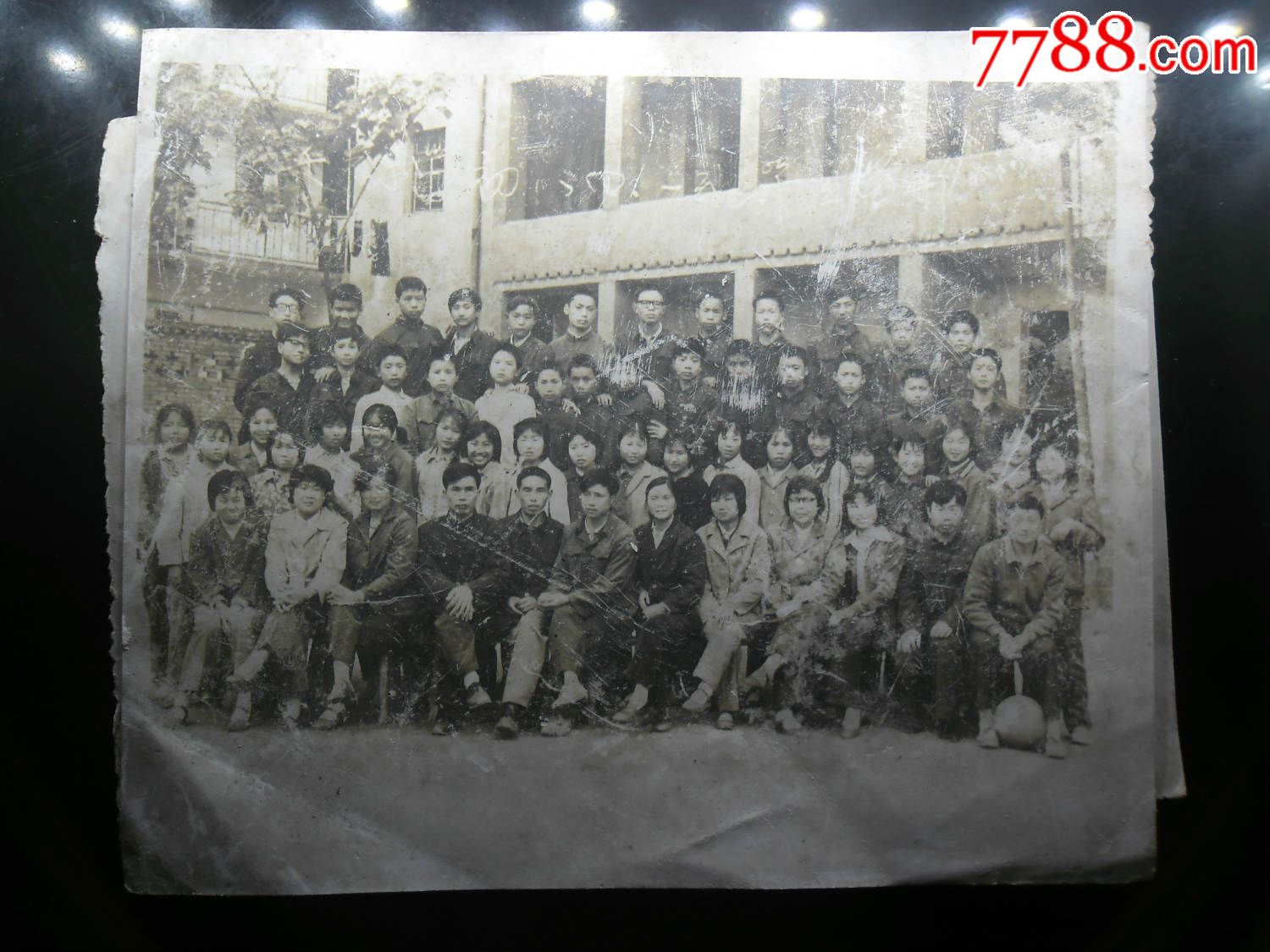 10张80年代毕业照,老照片_第8张_7788老照片