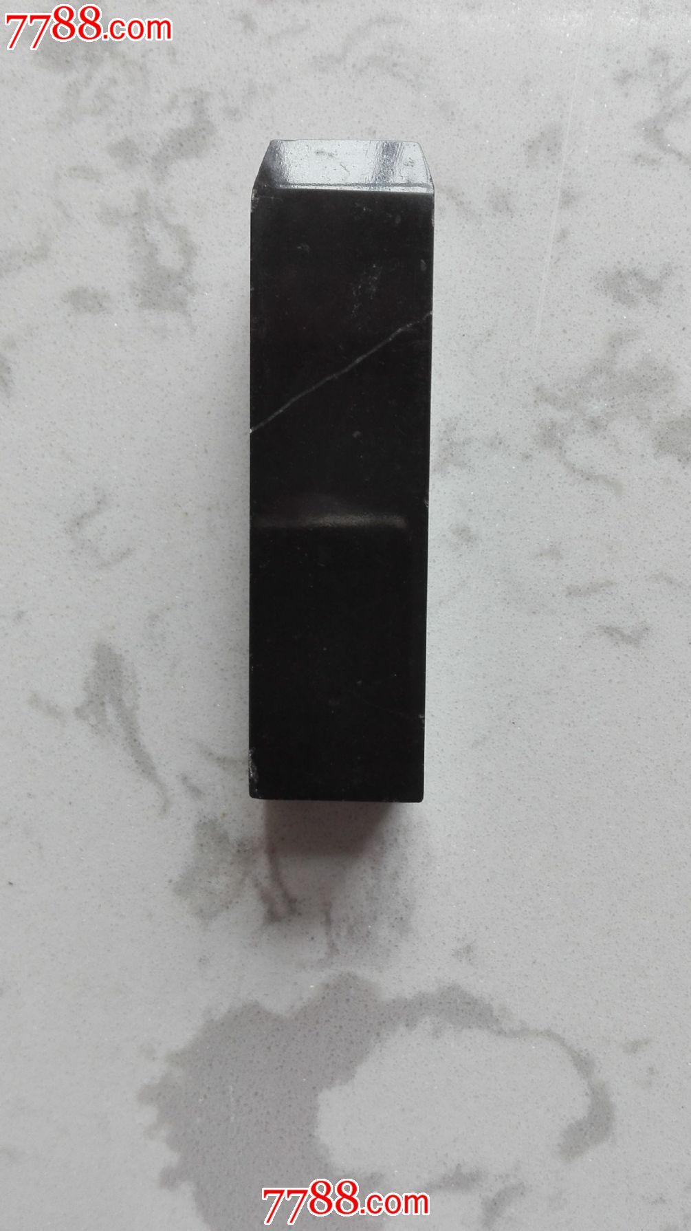 寿山黑豆耿石带细银线