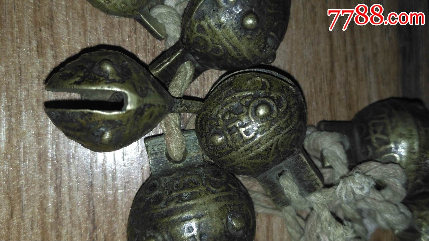 清代8个虎头铃铛,个个包老包快