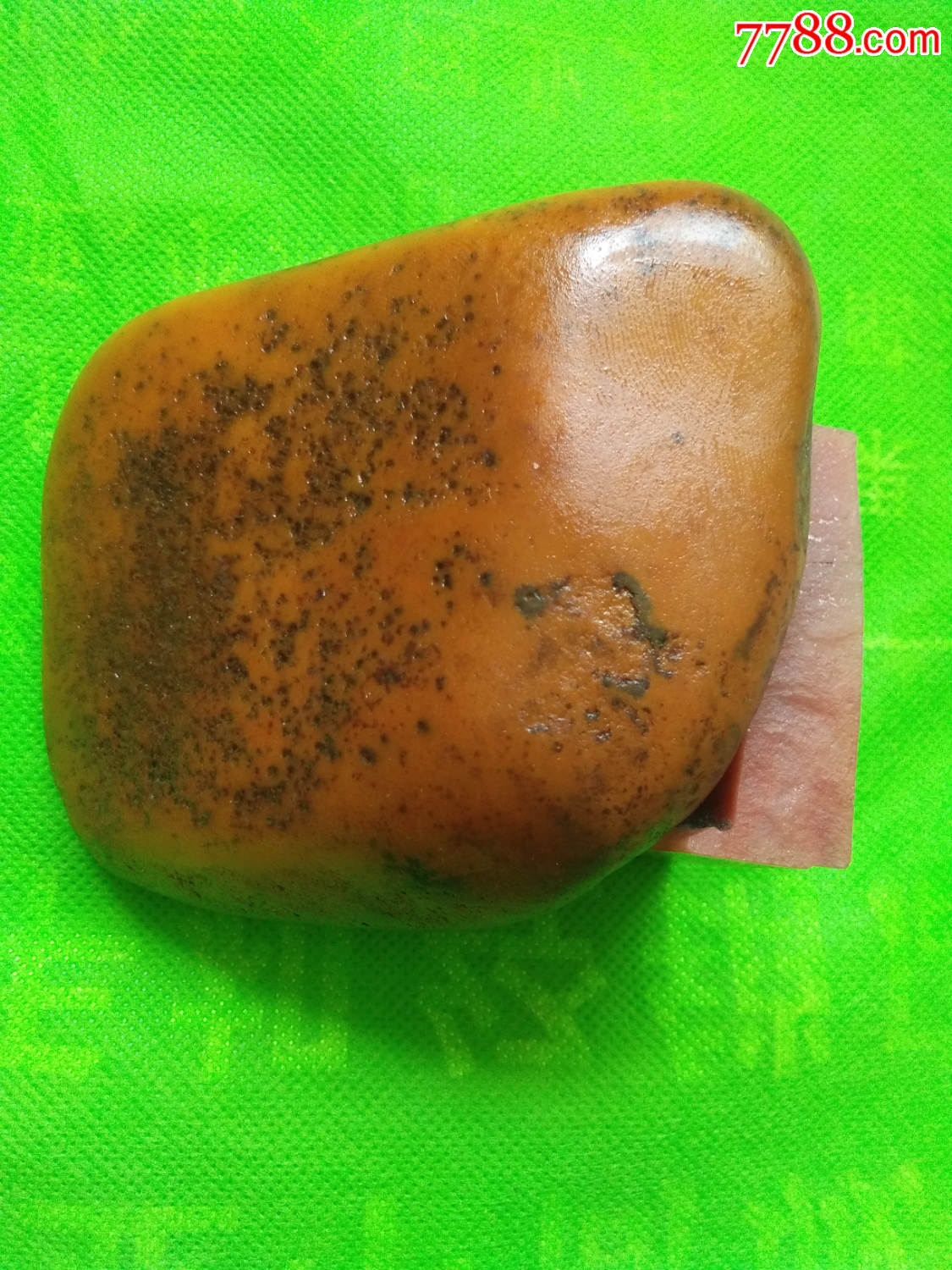 和田戈壁黄玉籽料原石