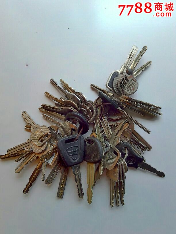 67个大小尺码样式不同的旧钥匙._其他生活用具_小宁品