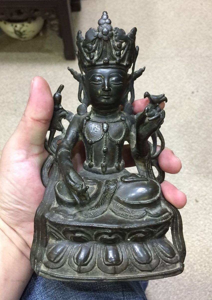 明代铜佛像
