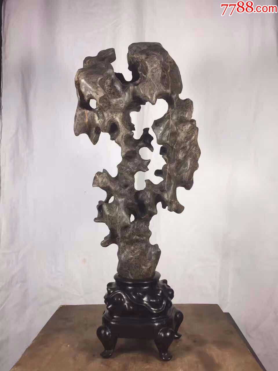 精品灵璧石摆件