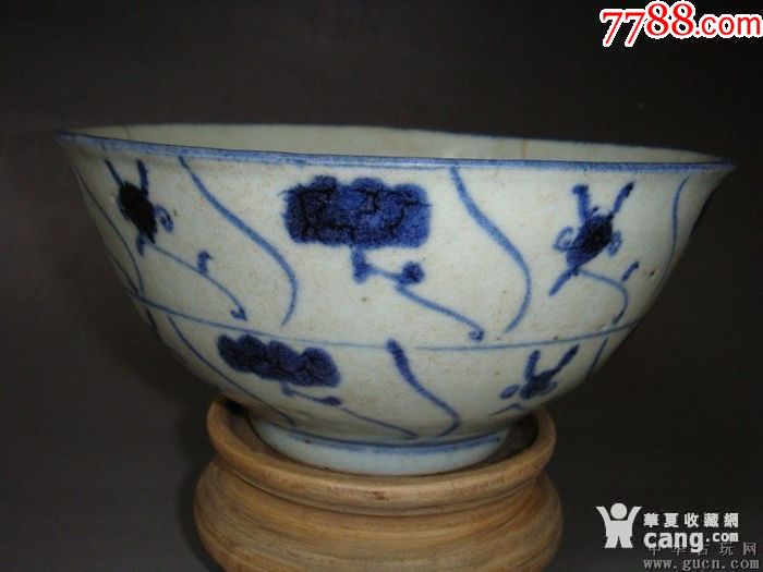 清雍正青花灵芝纹大碗