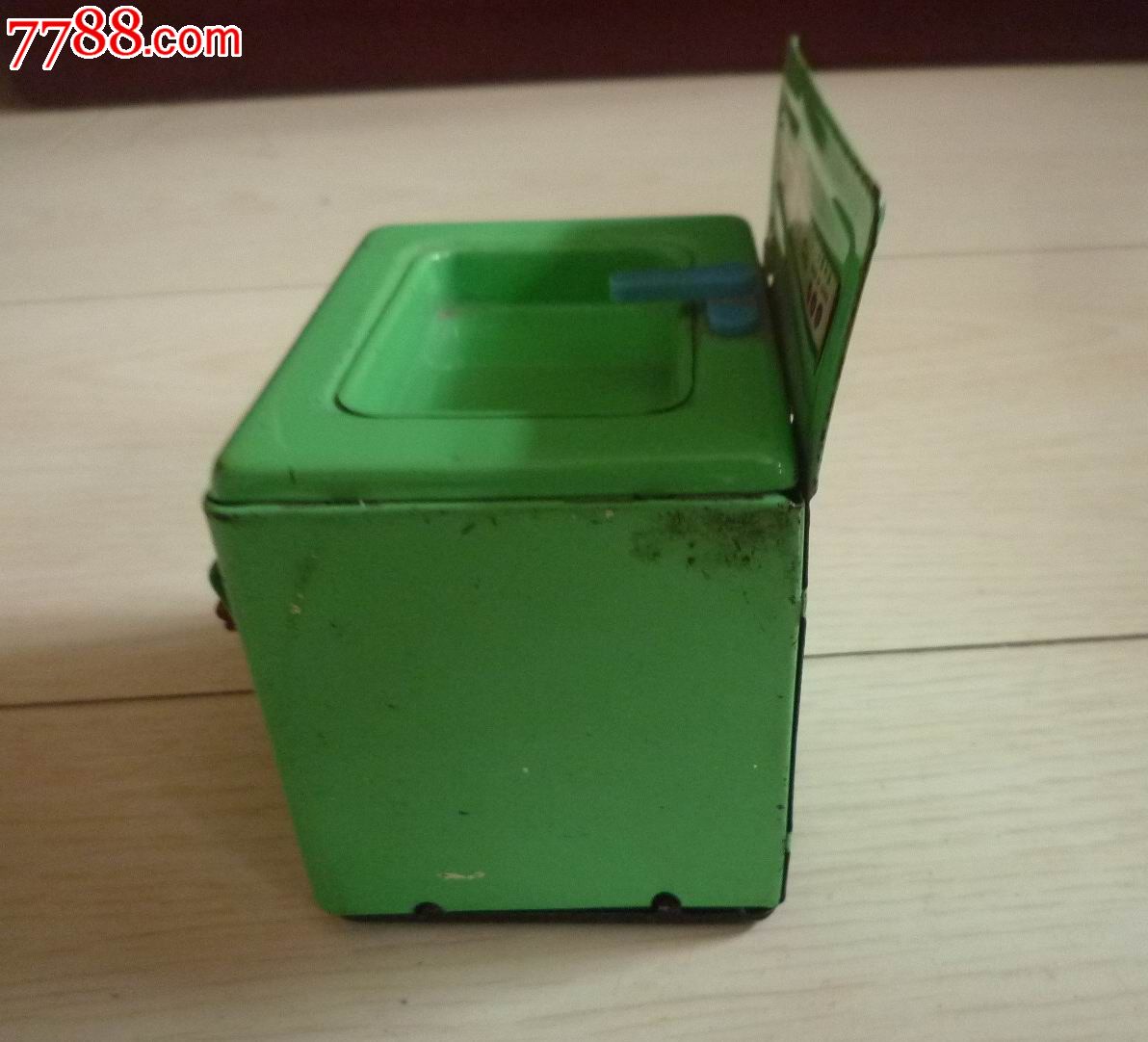 怀旧经典收藏文革经典铁皮绿色迷你小洗衣机玩