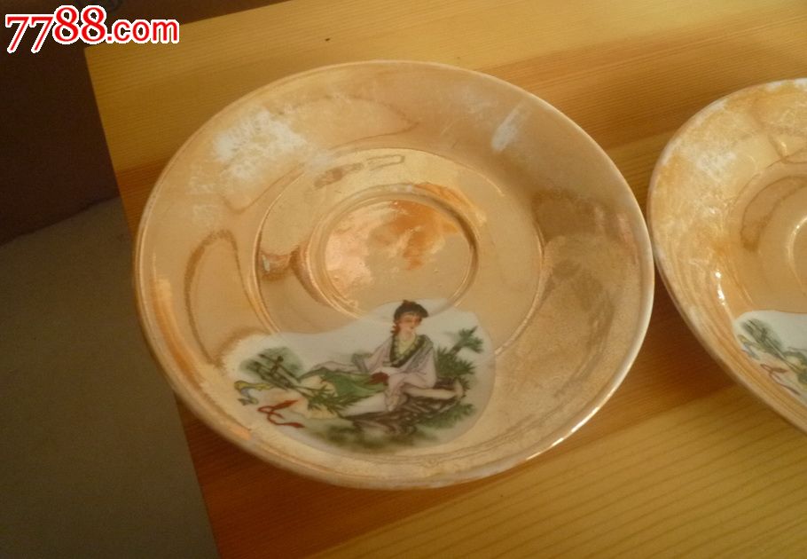 怀旧经典收藏瓷器中国古代仕女图黄色瓷盘子直径15图片