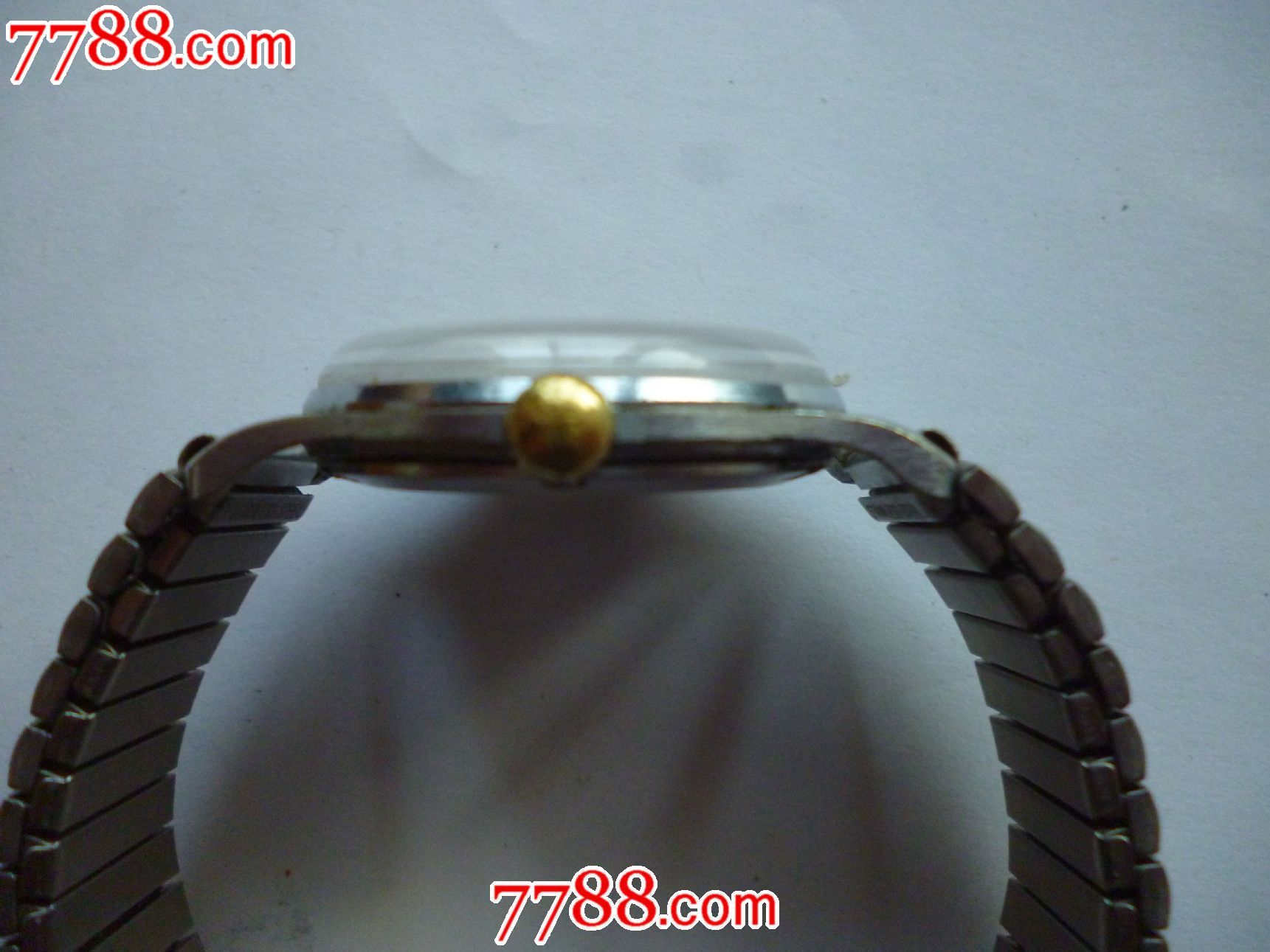 1957年苏联发射全世界第一颗卫星后出厂的【