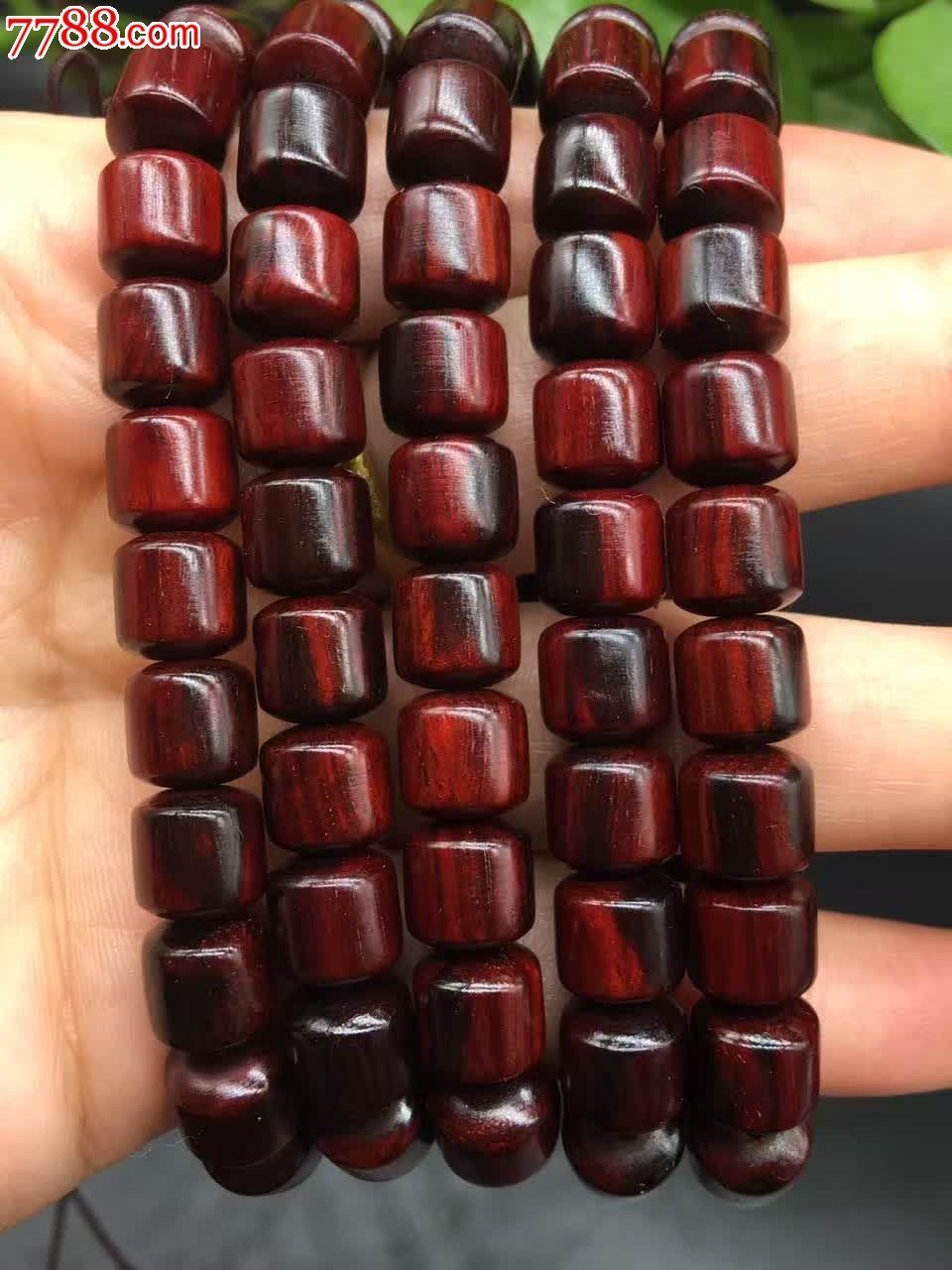 小叶紫檀桶珠手串