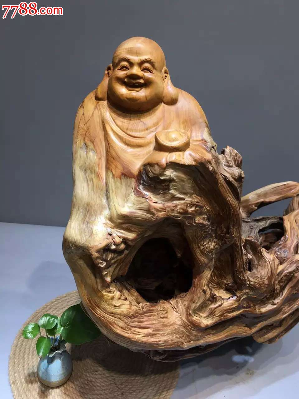 新品招财弥勒佛崖柏陈,木佛像/人像,根雕佛像/人像,柏木,年代不详