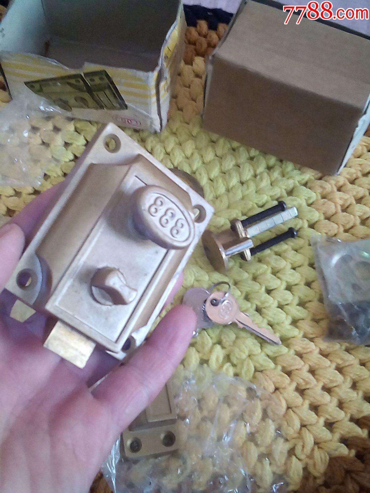 老式防盗门暗锁一个(崭新未用,请仔细阅图,品相自定)