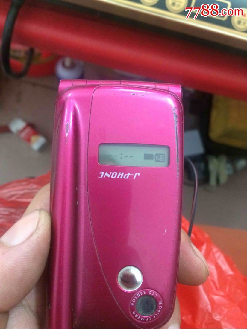 罕见稀少日本东芝手机收藏价值极高